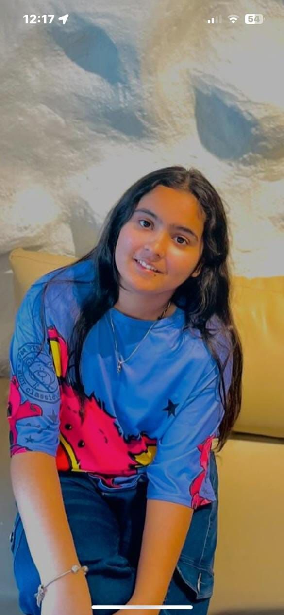 Beautiful sexy Punjabi Teen Girl Boobs Pressing And Blowjob In Car with lover part 1