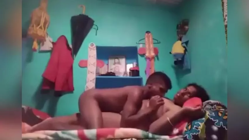 Indian Hot MMS Porn Kerala mallu milf mother and son incest sex